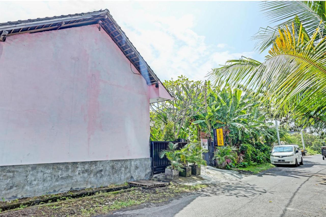 Spot On 91197 Pondok Rahayu Hotel Kerobokan  Exterior photo